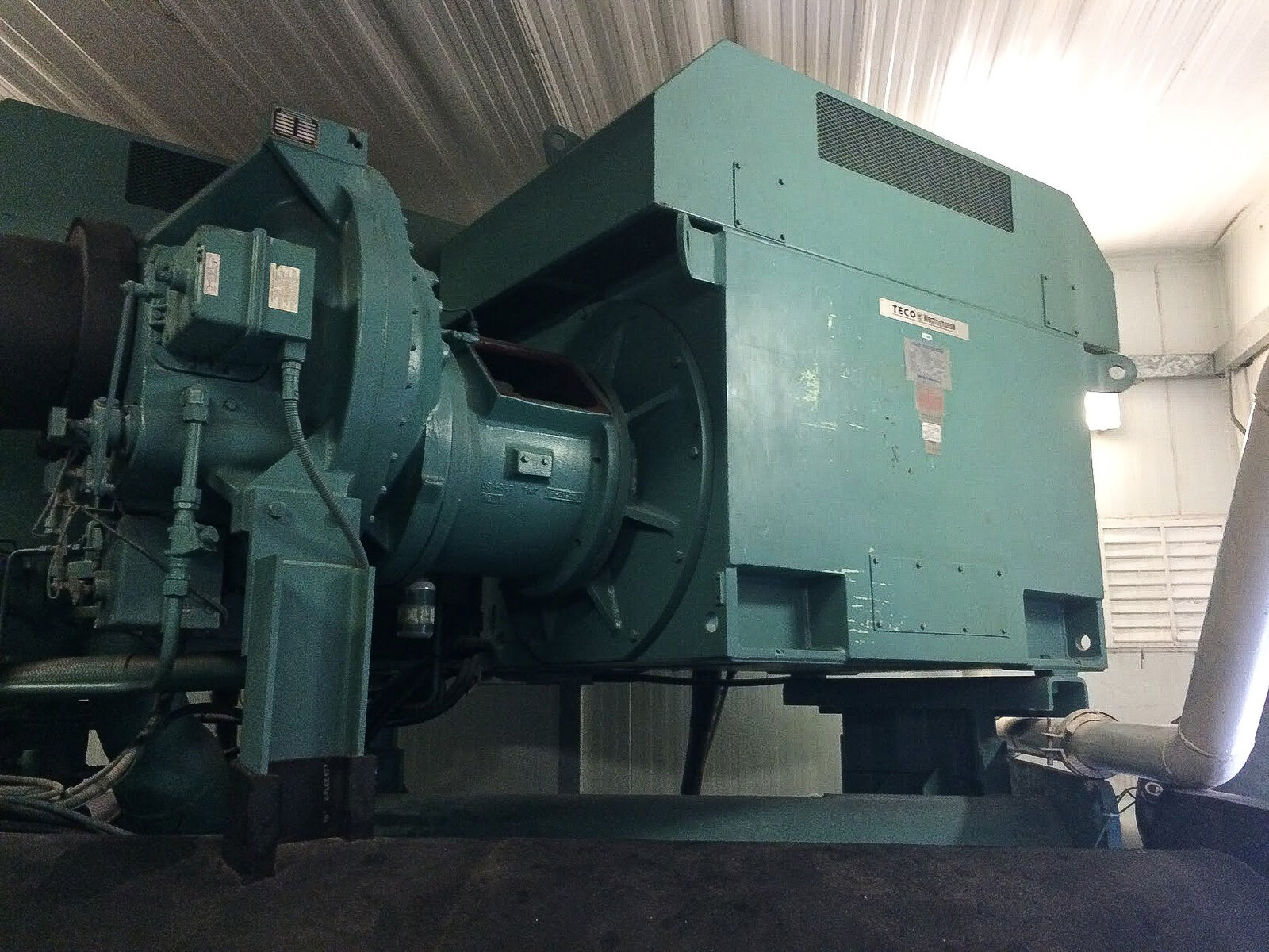 DC-to-AC motor conversion with VFD control